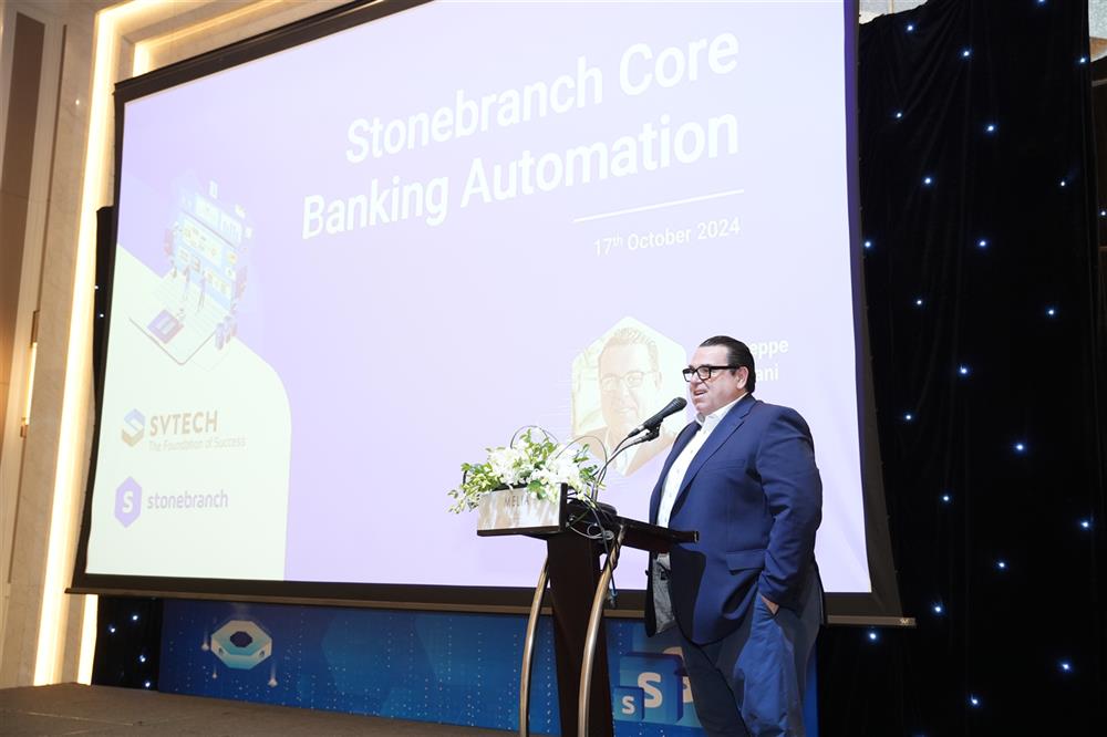 Ông Giuseppe Damiani - CEO Stonebranch phát biểu tại Hội thảo